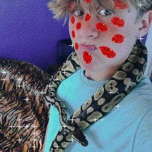 Meet your Posher, Hunter